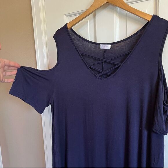 ✅(free) BlueTime blue cold shoulder dress (XXL) - Picture 3 of 3